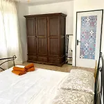 Greenlake House Village Дом отдыха